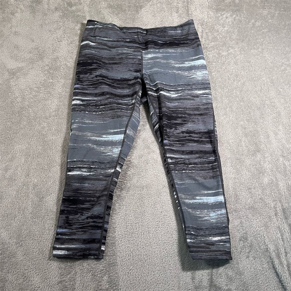 Zella Leggings Women's Size Medium Grey Mid-Waist Striped Ankle Performance